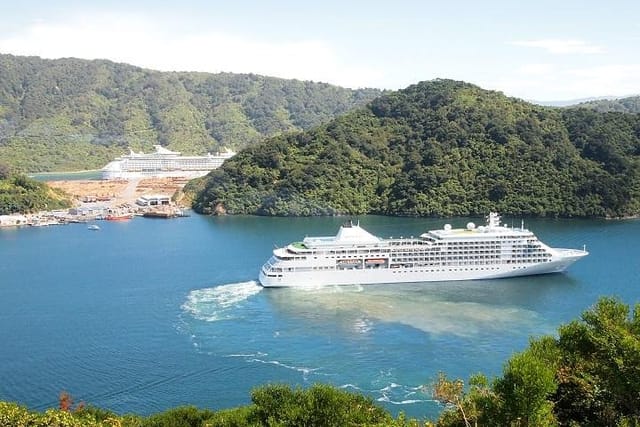 Busy day in Port of Picton